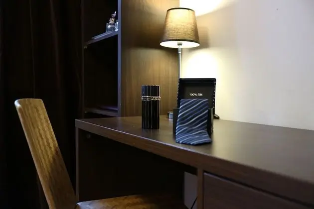 Basic Tek Büyük Yataklı Oda