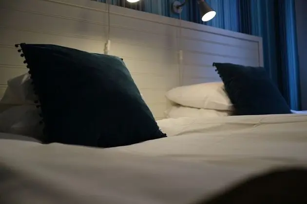 Basic Tek Büyük Yataklı Oda