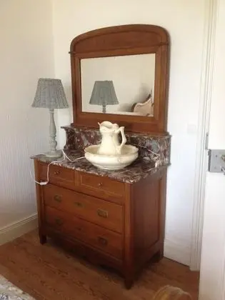 Grand Tek Büyük Yataklı Oda