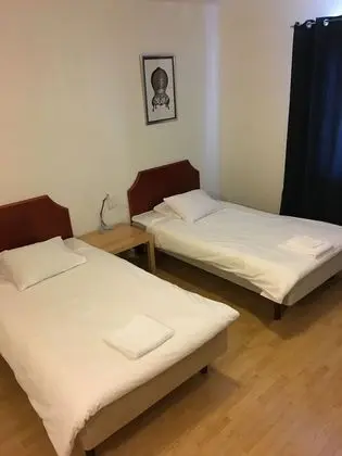 Economy Tek Büyük Yataklı Oda, Ortak Banyo