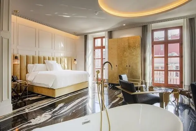 Deluxe Stüdyo Süit, 1 En Büyük (King) Boy Yatak, Balkon, Şehir Manzaralı