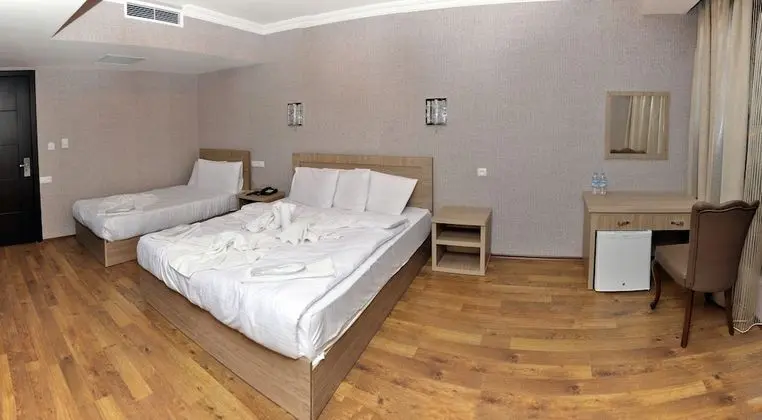 Standard Üç Kişilik Oda