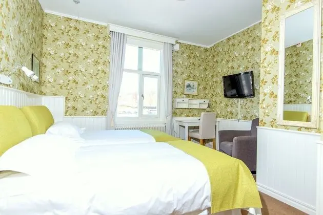 Basic İki Ayrı Yataklı Oda