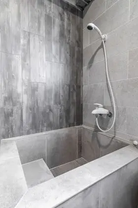 Standard Dört Kişilik Oda, Küvet