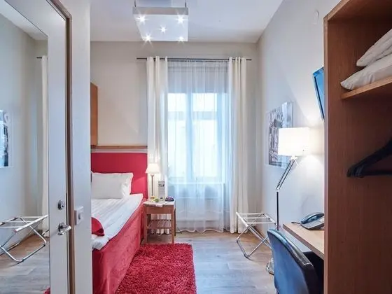 Comfort Tek Kişilik Oda