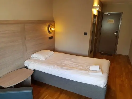 Tek Kişilik Oda, Özel Banyo (First Floor)