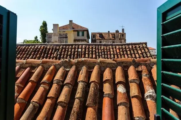 Çatı Katı Süiti (Penthouse) (Peristil)