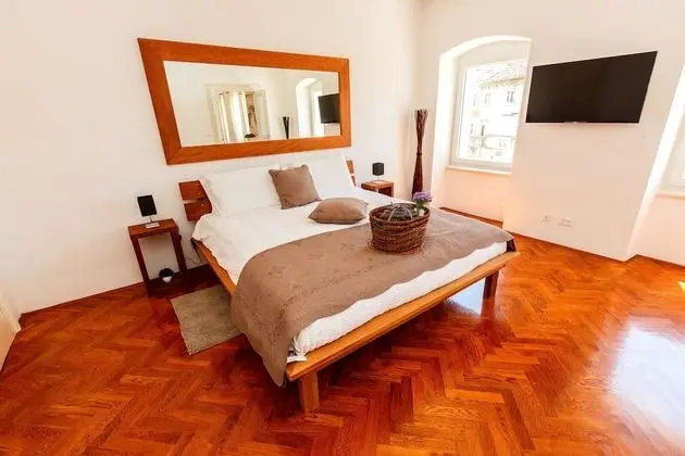 Luxury Apart Daire, Deniz Manzaralı (Piazza Penthouse)