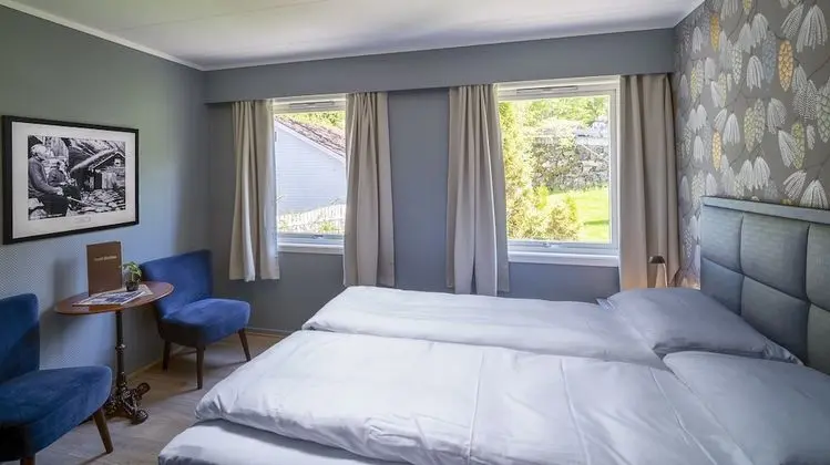 Tek Büyük Yataklı Oda, Bahçe Manzaralı