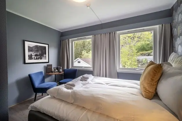 Tek Büyük Yataklı Oda, Bahçe Manzaralı