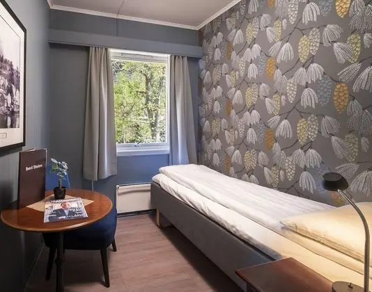 Tek Kişilik Oda, 1 Tek Kişilik Yatak, Bahçeli