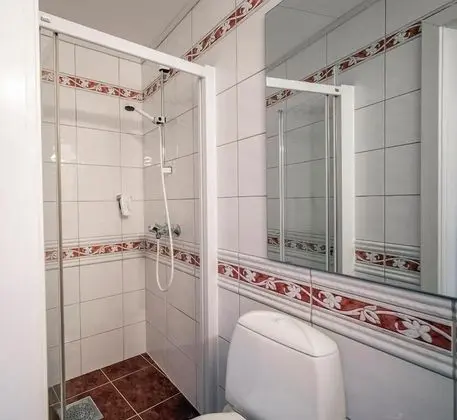 Tek Kişilik Oda, 1 Tek Kişilik Yatak, Bahçeli