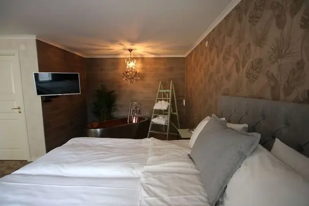 Deluxe Süit, Küvet