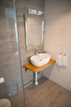 Deluxe Süit, Küvet