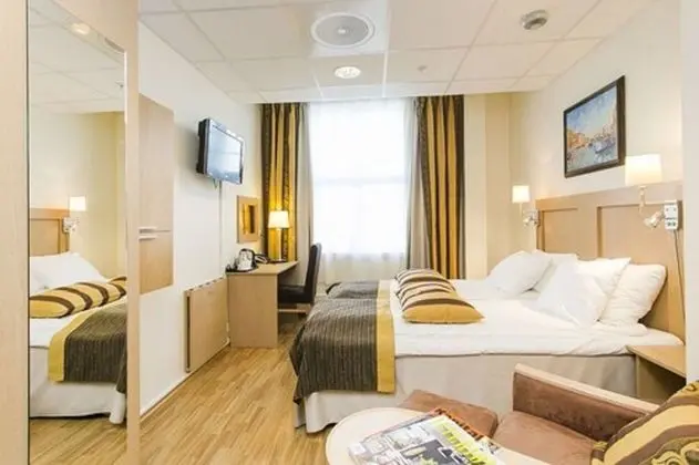 Superior Tek Büyük Yataklı Oda, Şehir Manzaralı