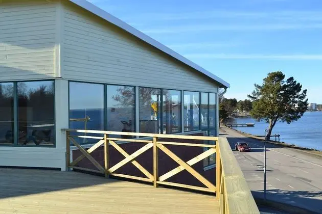 Standard Oda (Lake or Courtyard view)