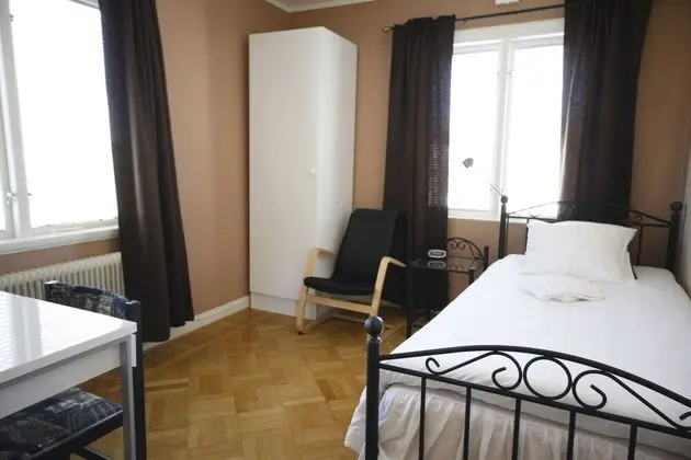 Basic Oda, 1 Tek Kişilik Yatak