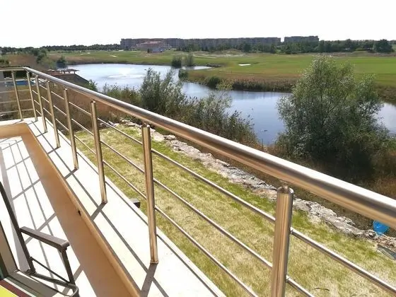 Ev, 2 Yatak Odası, Golf Manzaralı