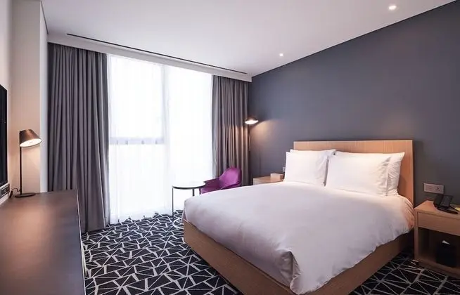 [24Hours STAY] Standard Double Room (15:00 C/I ~ 15:00 C/O)