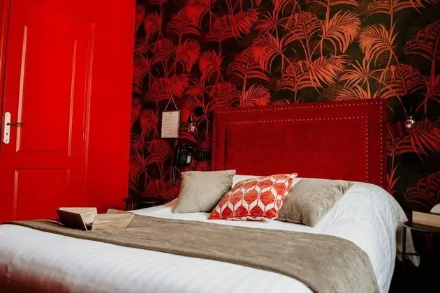 Classic Tek Büyük Yataklı Oda