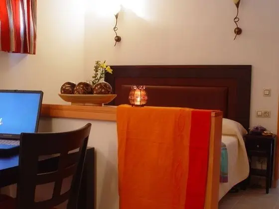 Tek Büyük Yataklı Oda