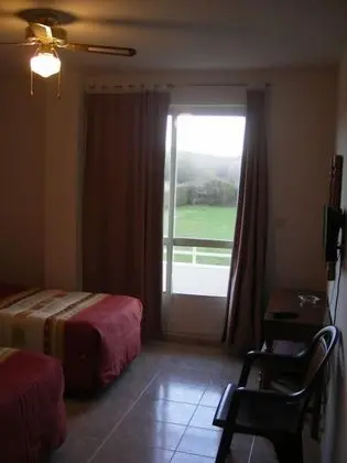 Tek Büyük Yataklı Oda, 2 Tek Kişilik Yatak