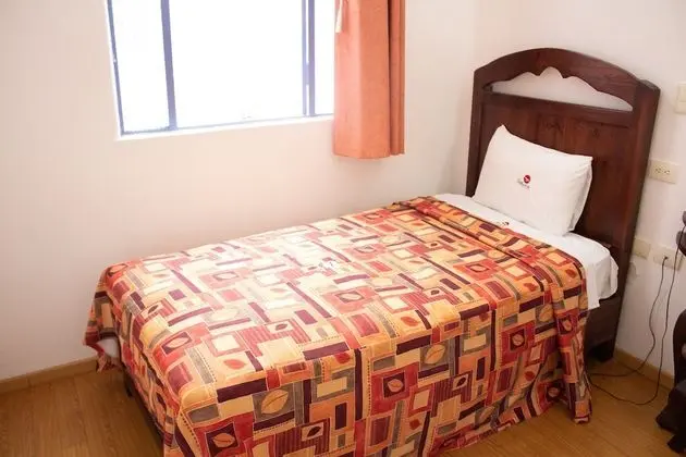 Simple Single Room