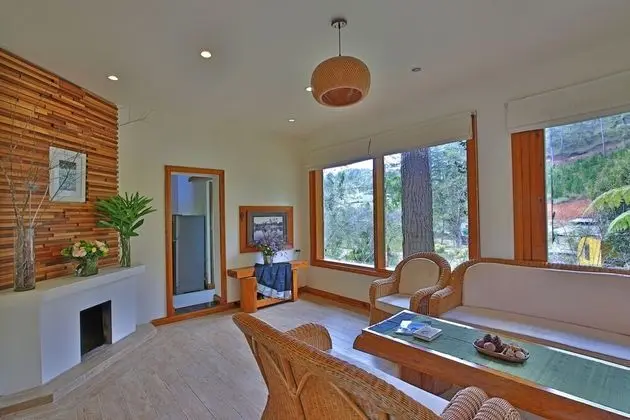 Villa, Göl Manzaralı (Cottage)