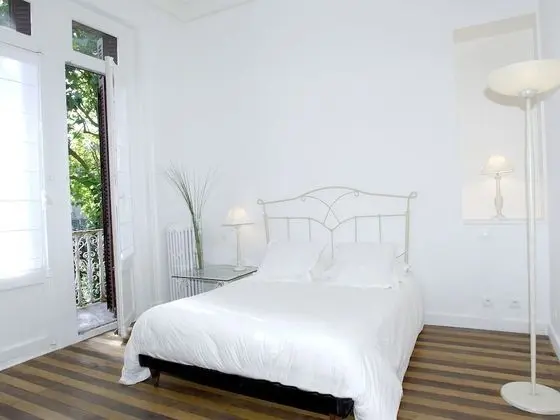 Tek Büyük veya İki Ayrı Yataklı Oda, Banyolu/Duşlu (Chambre 2)