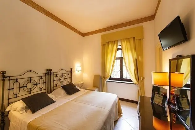 Comfort Tek Büyük Yataklı Oda