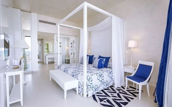 Legend Suite, 3 rd floor