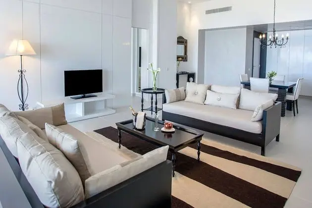 Legend Suite, ground floor