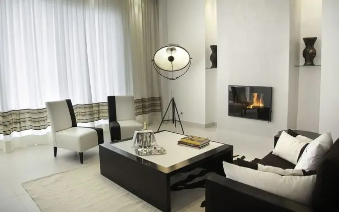 Legend Suite, ground floor