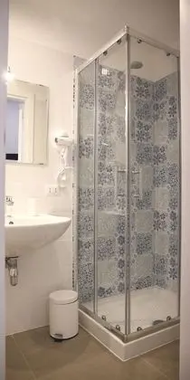 Family Dört Kişilik Oda, Şehir Manzaralı