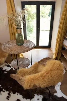 Premium Tek Büyük Yataklı Oda, Bahçe Manzaralı (Sambucus)