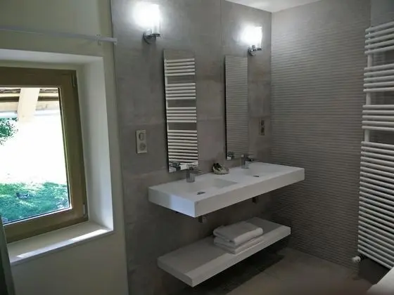 Tek Büyük Yataklı Oda, Banyolu/Duşlu (La chambre Coulanges)