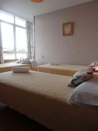 Üç Kişilik Oda