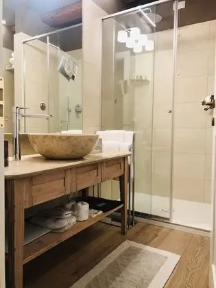 Superior Tek Büyük veya İki Ayrı Yataklı Oda
