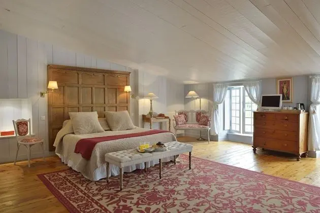 Luxury Tek Büyük Yataklı Oda