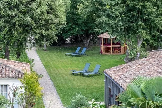 Luxury Tek Büyük Yataklı Oda
