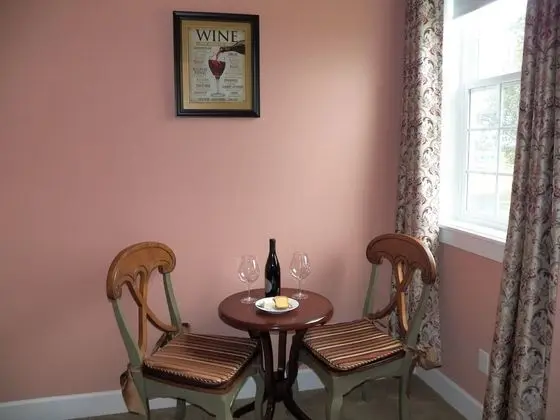 Romantic Tek Büyük Yataklı Oda, 1 Büyük (Queen) Boy Yatak, Şömine, Üzüm Asması Manzaralı