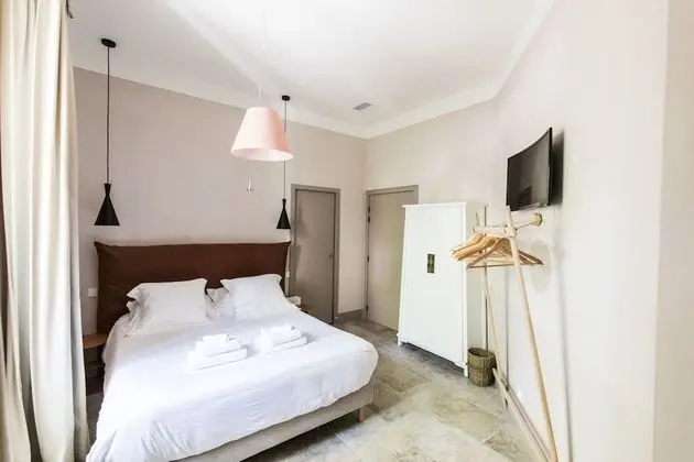 Tek Büyük Yataklı Oda (1)