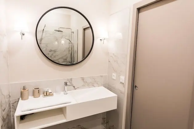 Tek Büyük Yataklı Oda (1)