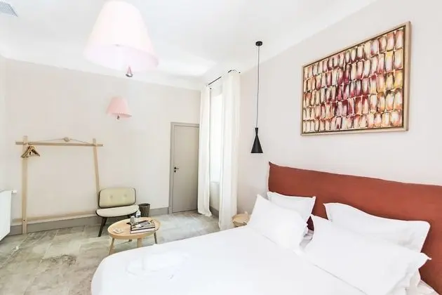 Tek Büyük Yataklı Oda (2)