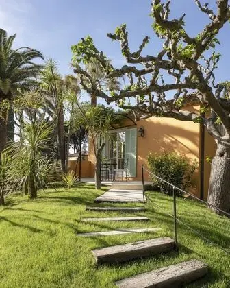 Tek Büyük Yataklı Oda, Bahçe Manzaralı