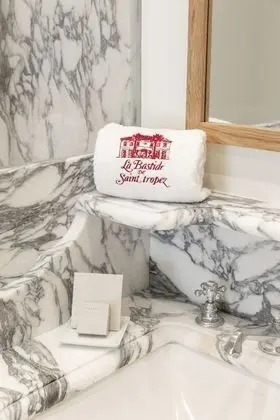 Tek Büyük Yataklı Oda, Bahçe Manzaralı