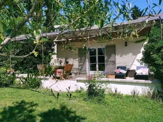 Kır Evi, Özel Banyo, Bahçe Manzaralı