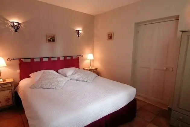 Kır Evi, Özel Banyo, Bahçe Manzaralı