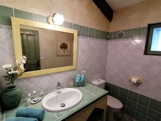 Tek Büyük veya İki Ayrı Yataklı Oda, Özel Banyo
