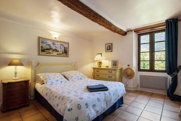 Üç Kişilik Oda, Özel Banyo